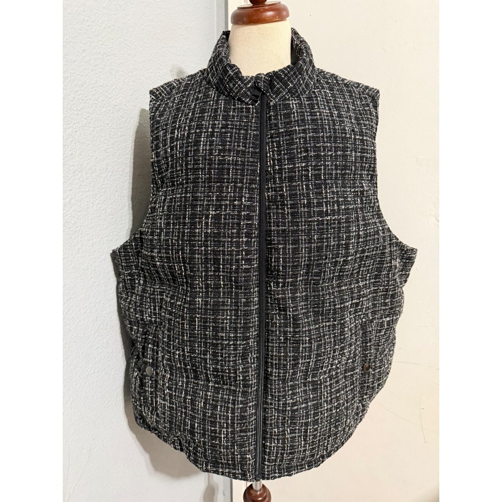 Torrid Womens Plus‎ Size 2 Black White Tweed Textured Quilted Zip Puffer Vest